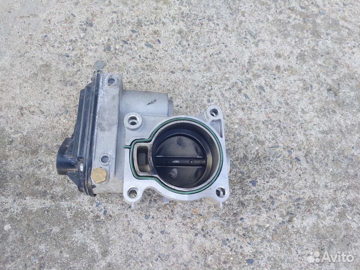 Дроссельная заслонка ford focus 2 2л. Б.у