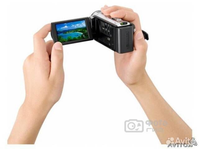Видеокамера Sony DCR-SX60
