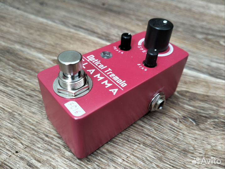 Гитарная педаль flamma drive, tremolo