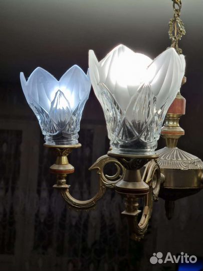 Люстра потолочная