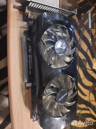 Видеокарта GTX 460 gigabyte