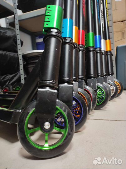 Самокат трюковый