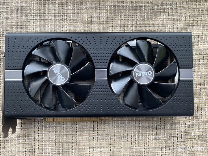 Sapphire Nitro plus rx 570 4gb