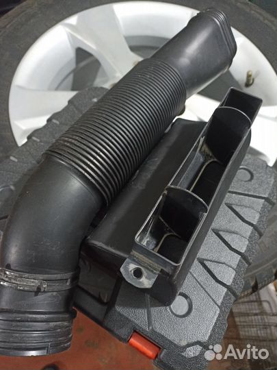 Воздуховод VAG