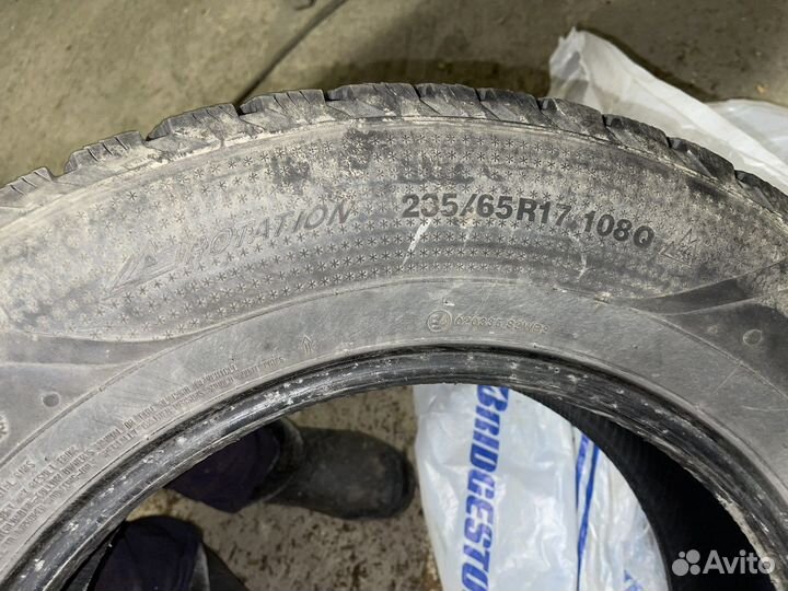 Kumho I'Zen Ice Power KW21 235/65 R17 108Q