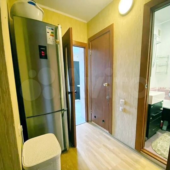 2-к. квартира, 50 м², 6/10 эт.