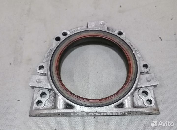 Крышка коленвала Audi 80 B2 1.6 DT 1978-1986