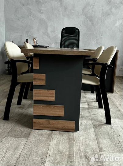 Стол руководителя Гико Оникс