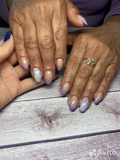 Наращивание ногтей