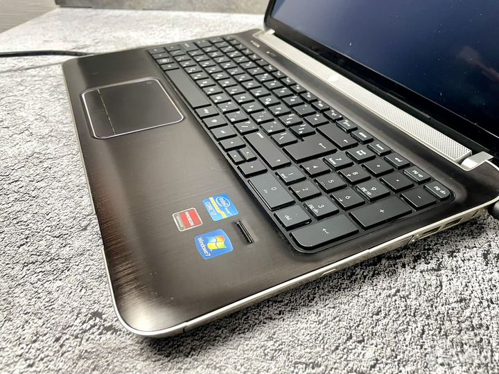 Мощный ноутбук HP core i7 8ядер, 8 озу