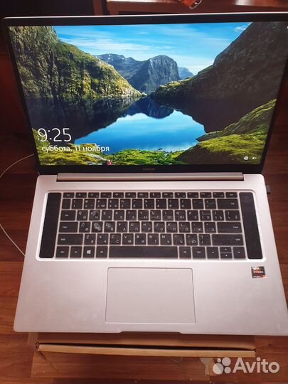 Ноут бук игровой honor