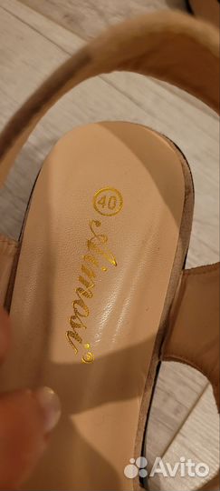 Босоножки женские 40 размер на танкетке