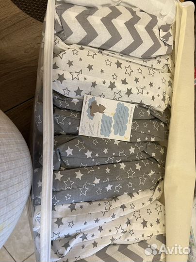 Бортики в детскую кроватку новые