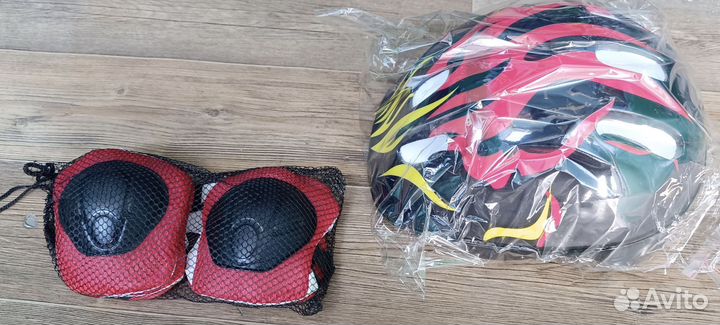 Защита с шлемом для велосипеда, роликов, самоката