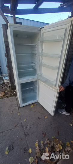 Холодильник Самсунг