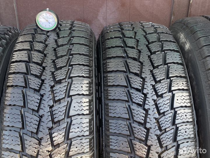 Marshal Power Grip KC11 205/70 R15C