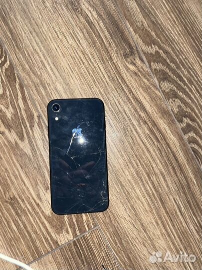 iPhone Xr, 64 ГБ