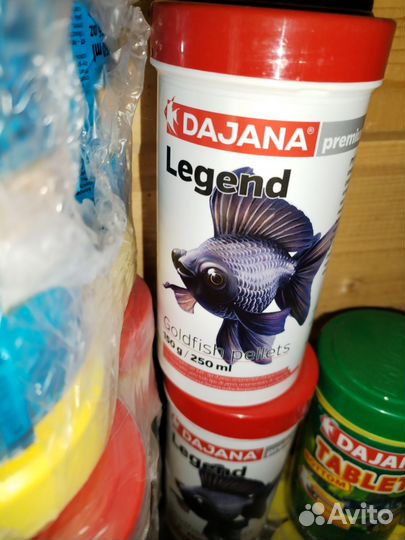 Корм для аквариумных рыб