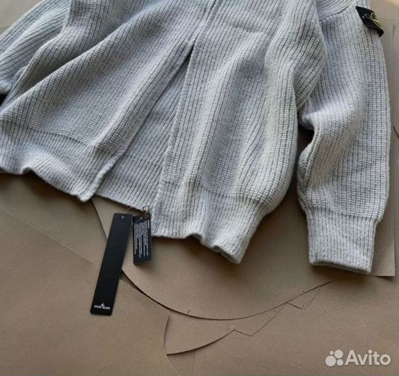 Джемпер stone island