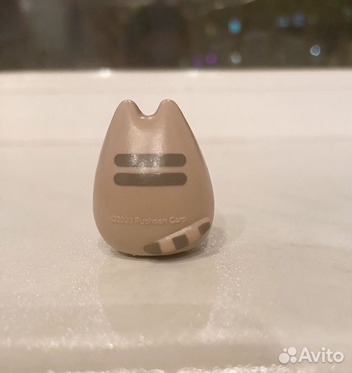 Фигурка Pusheen cat из киндер сюрприз