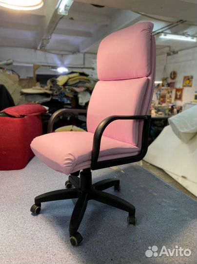 Компьютерное кресло