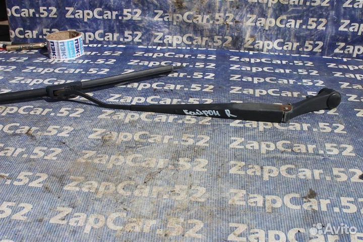 Поводок дворника передний Ссаненг Кайрон