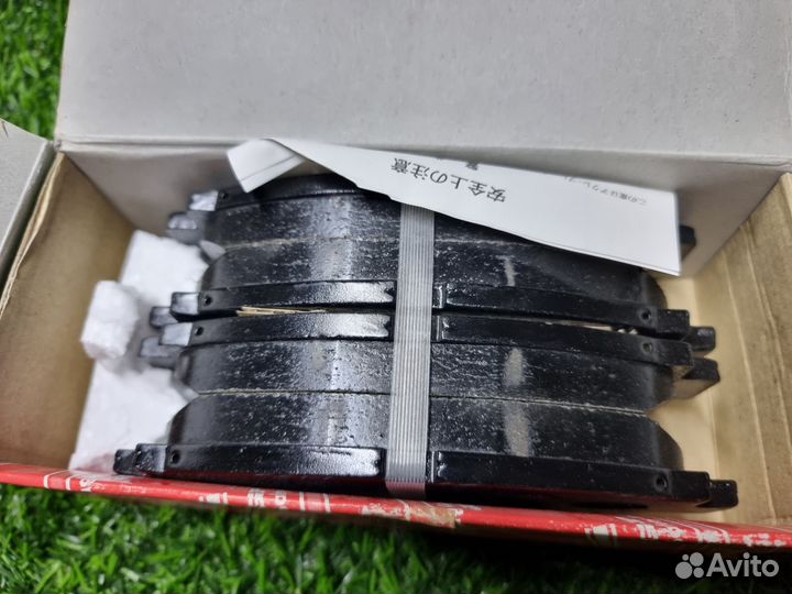 Колодки перед Toyota Altezza Chaser Mark II Crown