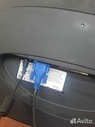 Монитор LG 19