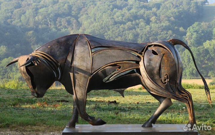 Скульптура из металла