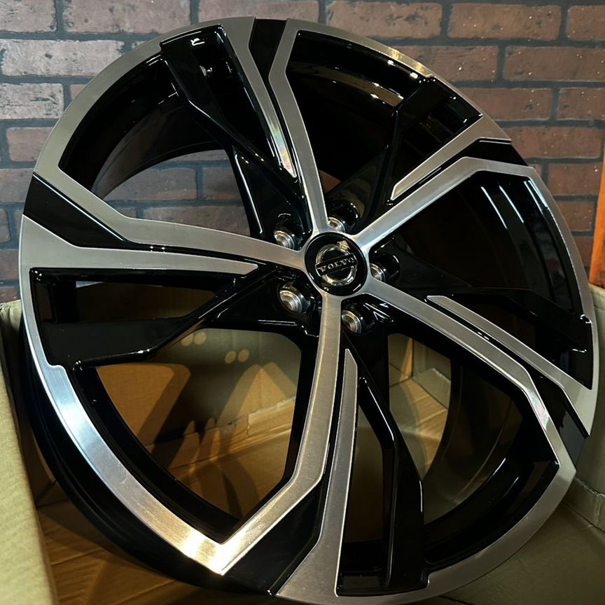 Литые диски Volvo 8.5×R20 5×108