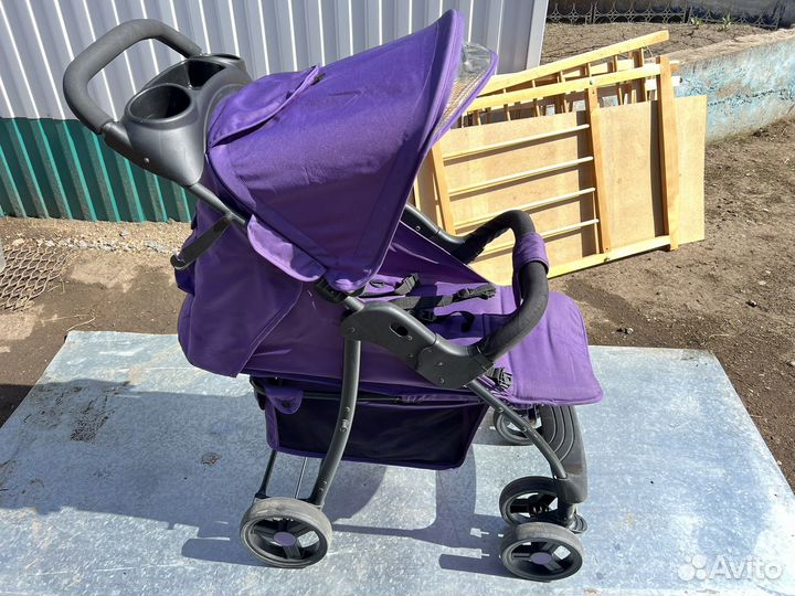 Прогулочная коляска