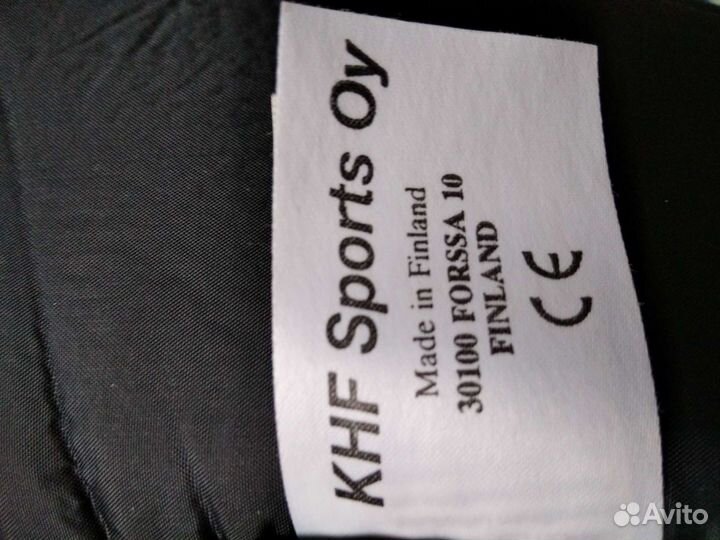 Нагрудник хоккейный. Щитки хоккейные