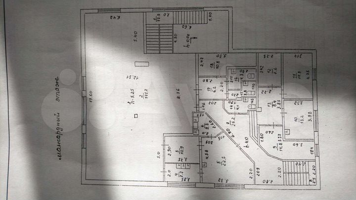 Здание 705,7 м²