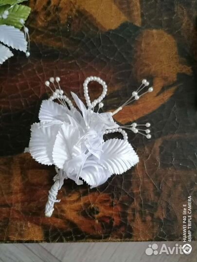 Бутоньерка для жениха и свидетеля