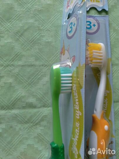 Новые Зубная щетка детская