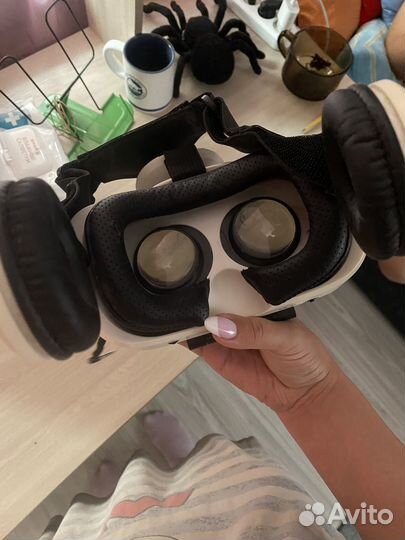 Очки виртуальной реальности для телефона