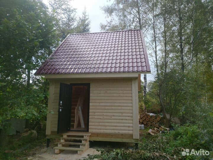 Баня из бруса с мансардой