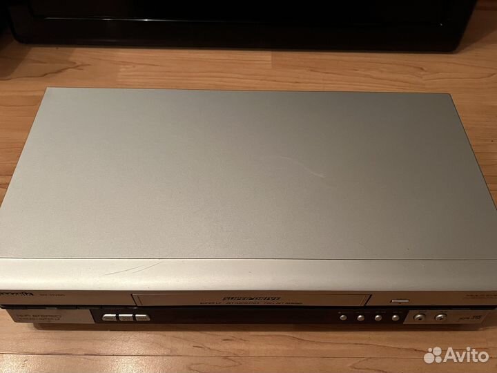 Видеомагнитофон