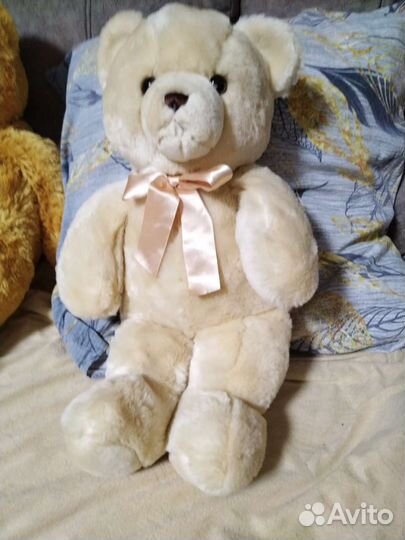 Плюшевый медведь