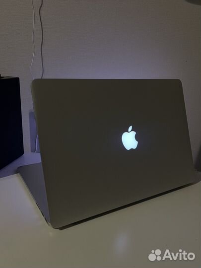 Apple MacBook Air 13 2015