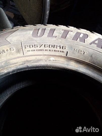 Goodyear UltraGrip 205/60 R16