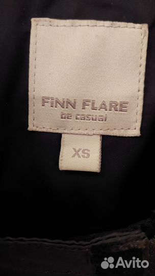 Ветровка женская