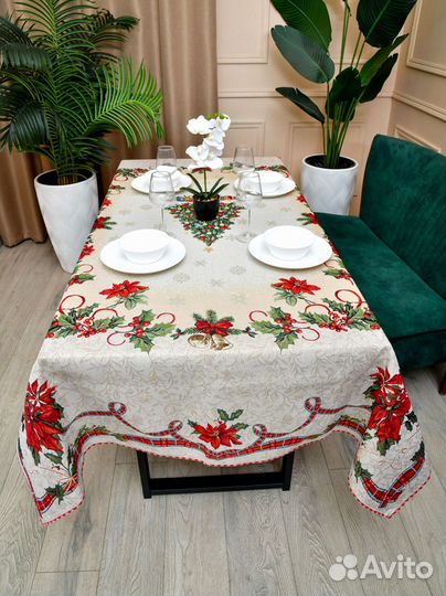 Новогодняя скатерть гобелен