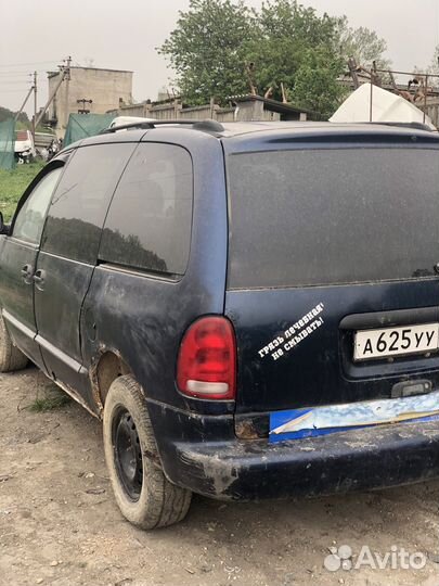Dodge caravan крайслер вояджер