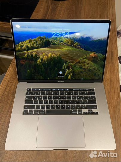 Macbook pro 16 i9 (16gb 1tb)