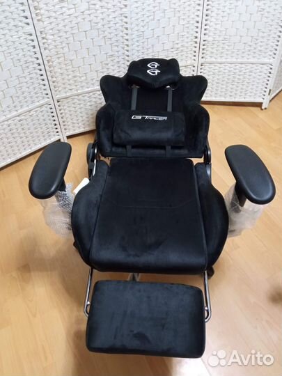 Компьютерное кресло / Компьютерный стул