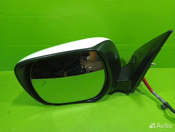 Зеркало левое Toyota Land Cruiser 200 1VD 2016