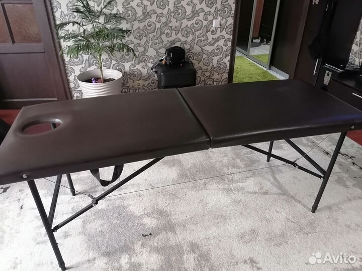 Массажный стол складной с вырезом