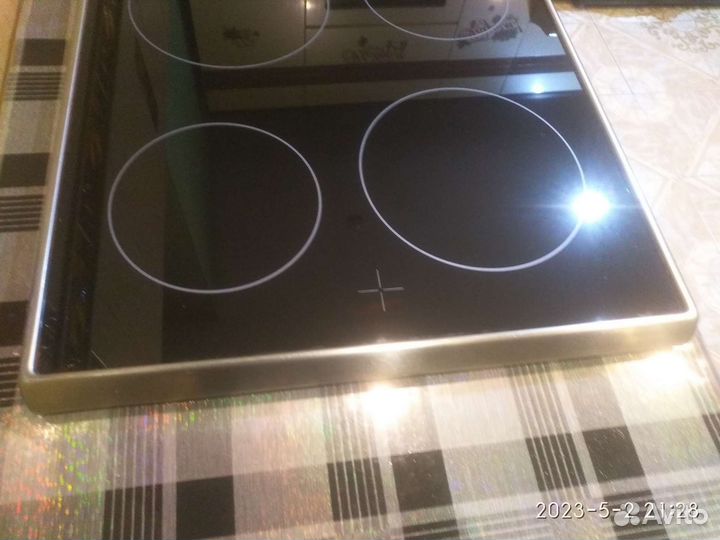 Рабочий стол плиты Hotpoint-Ariston, indesit нерж