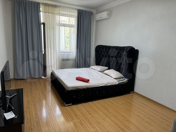 1-к. квартира, 50 м², 1/6 эт.